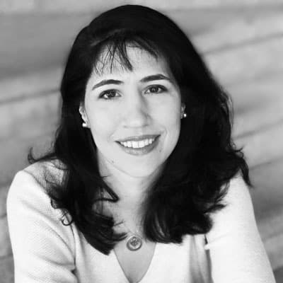 Ivana Tence Transaction Coordinator Robbins Realty Group